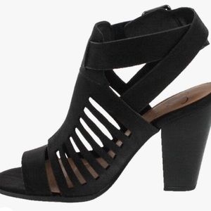 Gladiator Cutout Stacked Heel Sandal Shoes with Adjustable Ankle Buckle